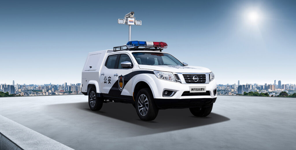 navara-offroad-edition navara-offroad-edition-hero-01